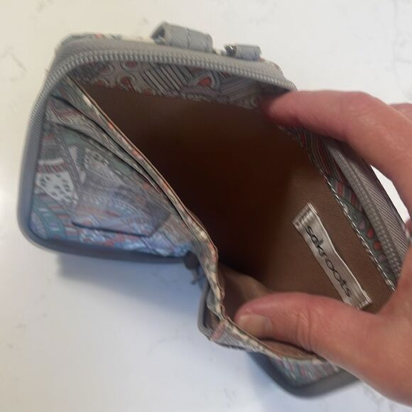 Sakroots phone case wallet.  NWT.  Never used. Like new. - Picture 5 of 6